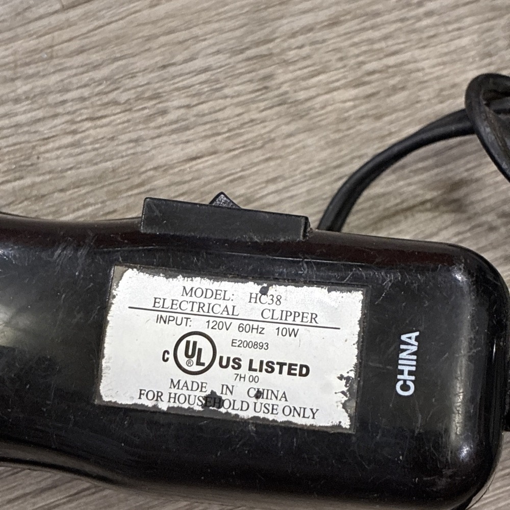 Body V electric hair clippers | Needs New Blade, Blades Are Rusty - Picture 7 of 7